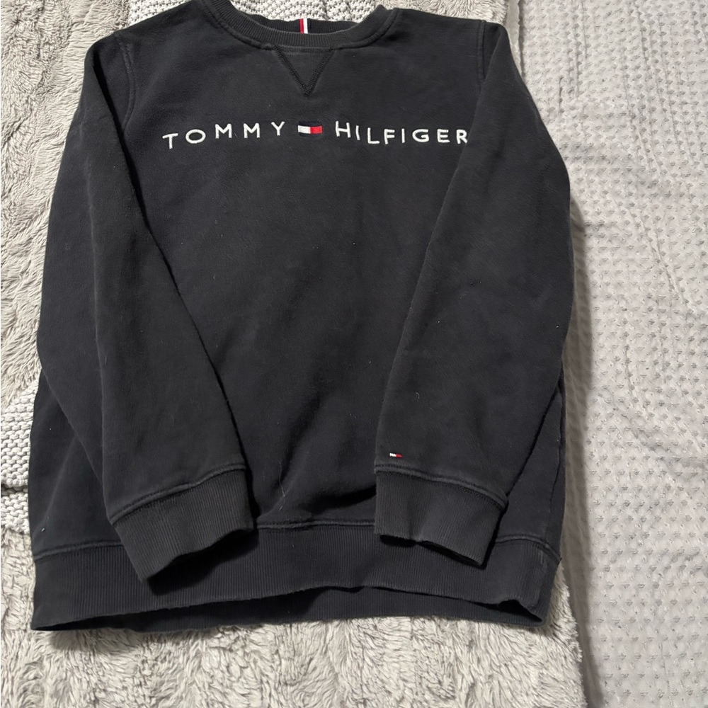 Kids Tommy Hilfiger size Large (10-12)
